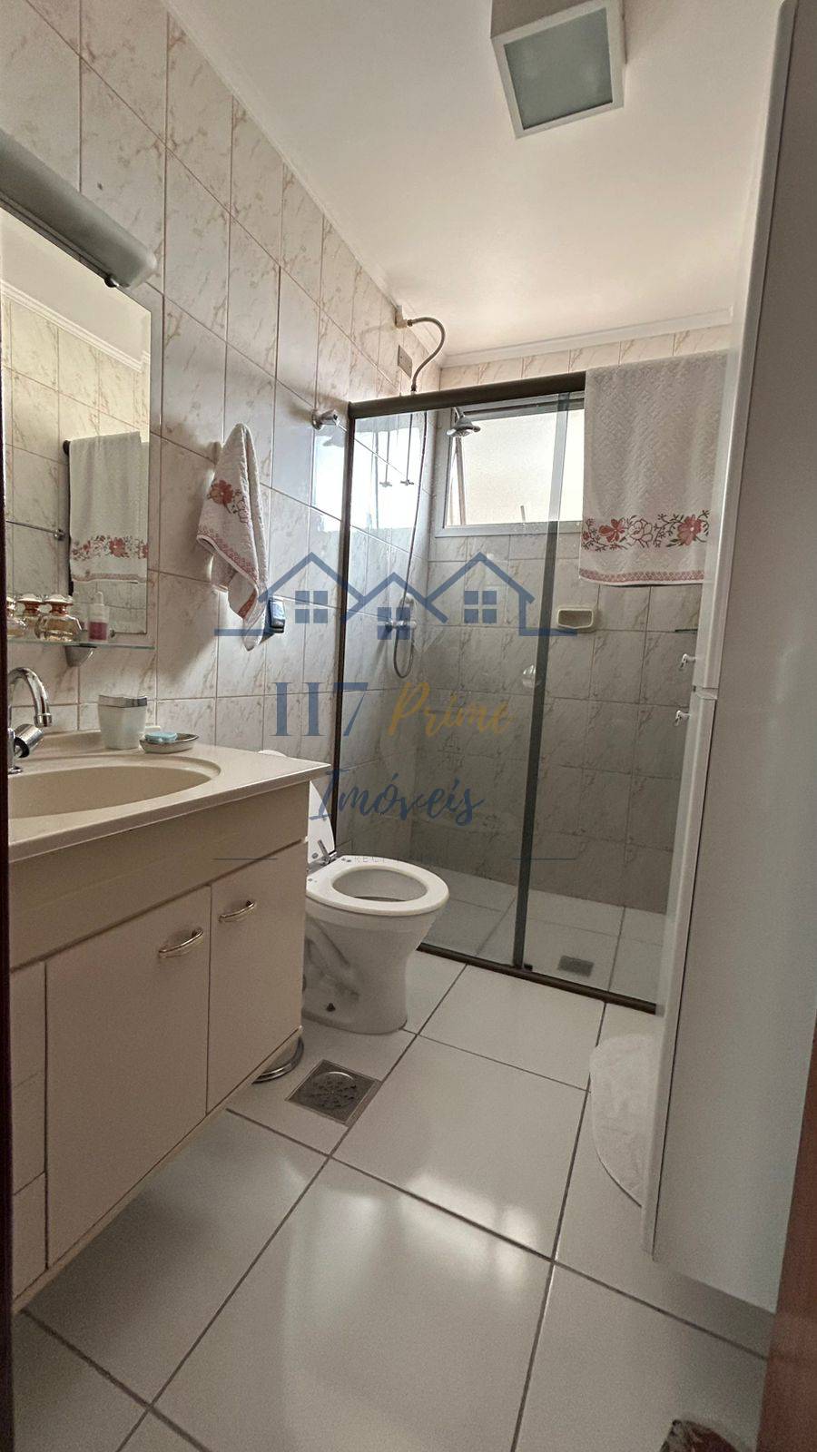 APARTAMENTO DE 2 QUARTOS COM SUÍTE PERTO DA ESTAÇÃO DE TREM - JUNDIAÍ
