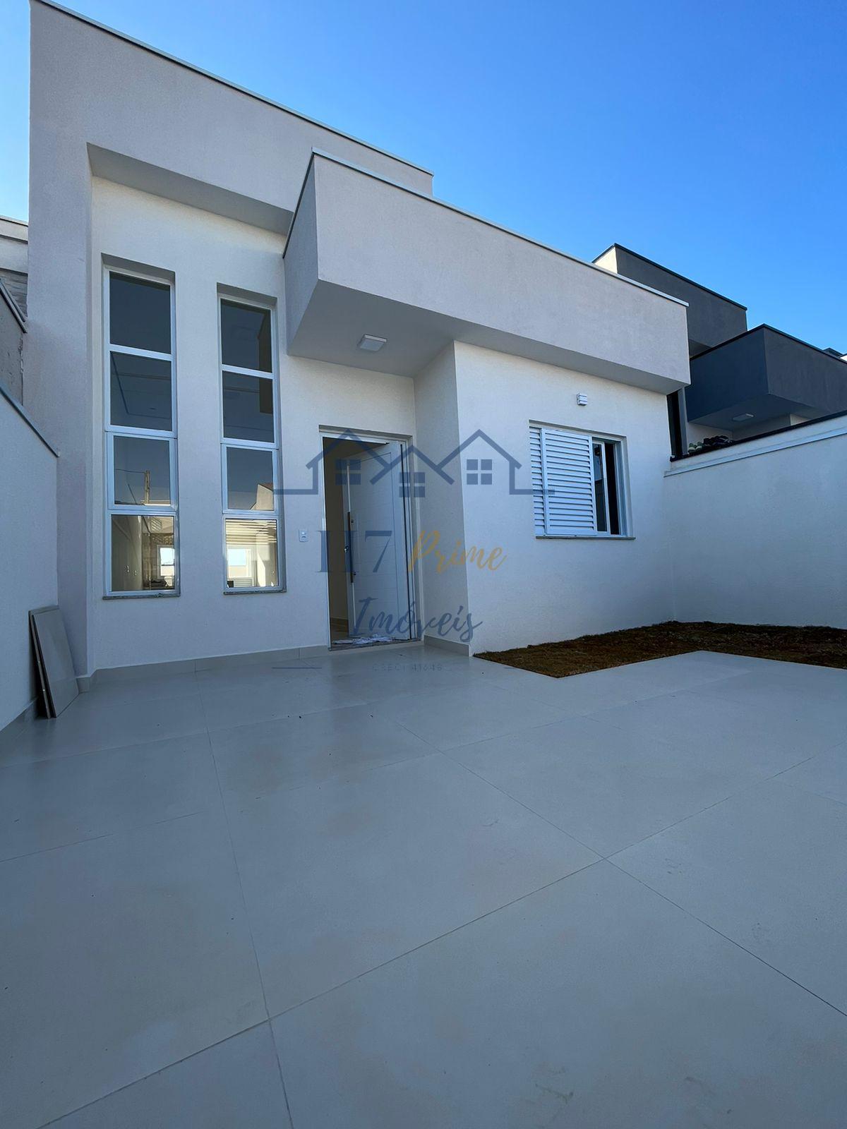Casa com 2 quartos, 75m², à venda